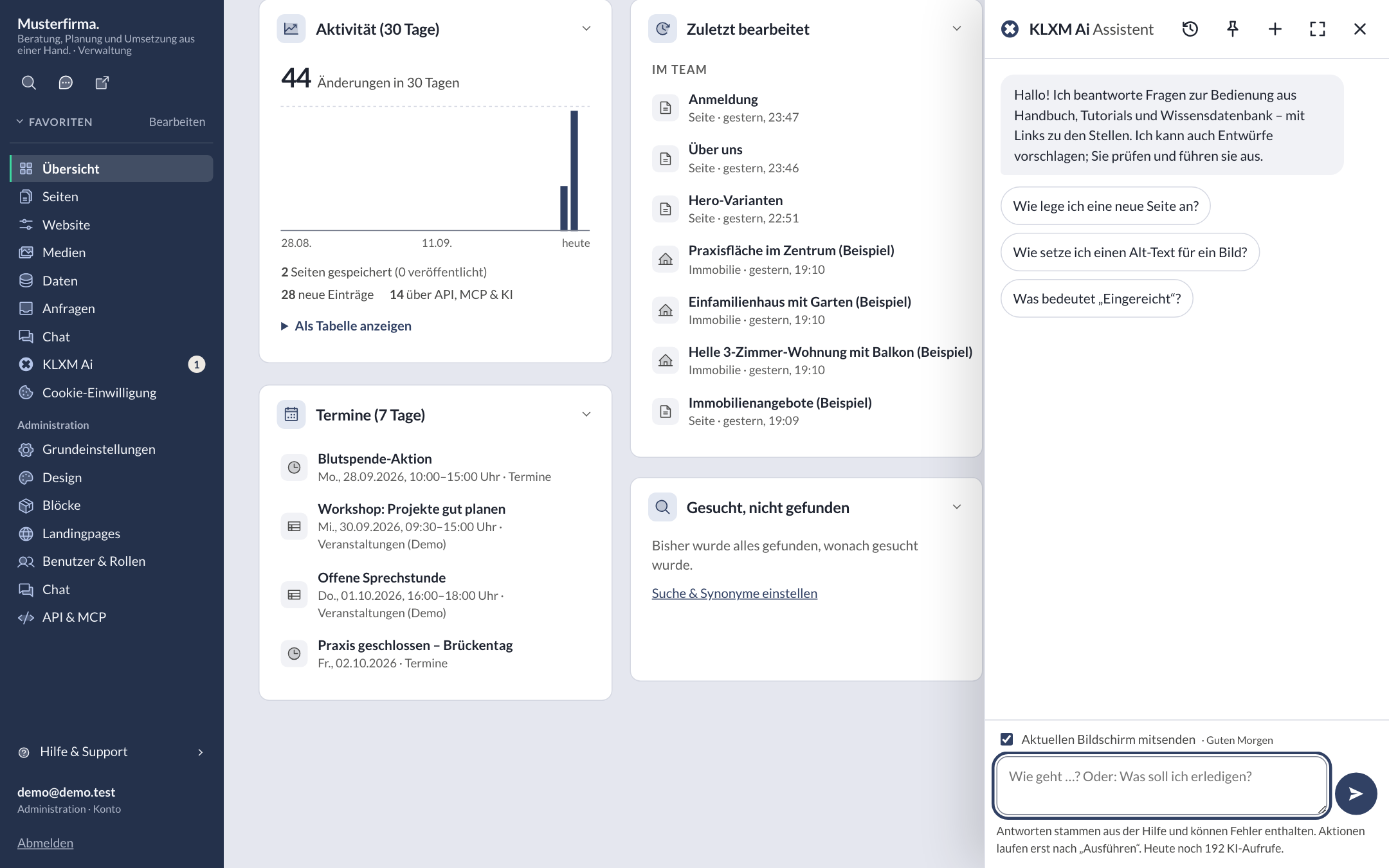 KLXM-Ai-Assistent als Seitenleiste in der Verwaltung: Begrüßung, Vorschlagsfragen und Eingabefeld